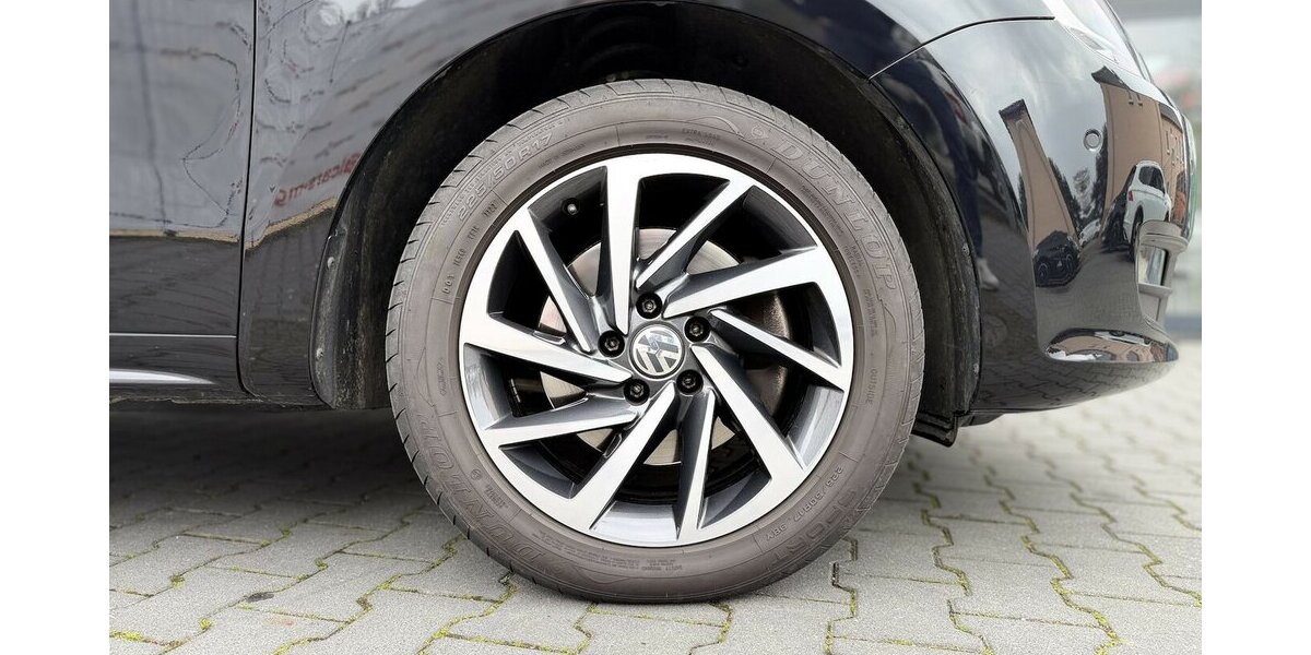 VW Sharan Sound / EL.Türe / Carplay / Kamera / DAB 113.657 km 24.590 &euro; Mönchengladbach 41066