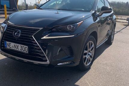 Lexus NX 300 99.600 km 23.500 &euro; Mönchengladbach 41239