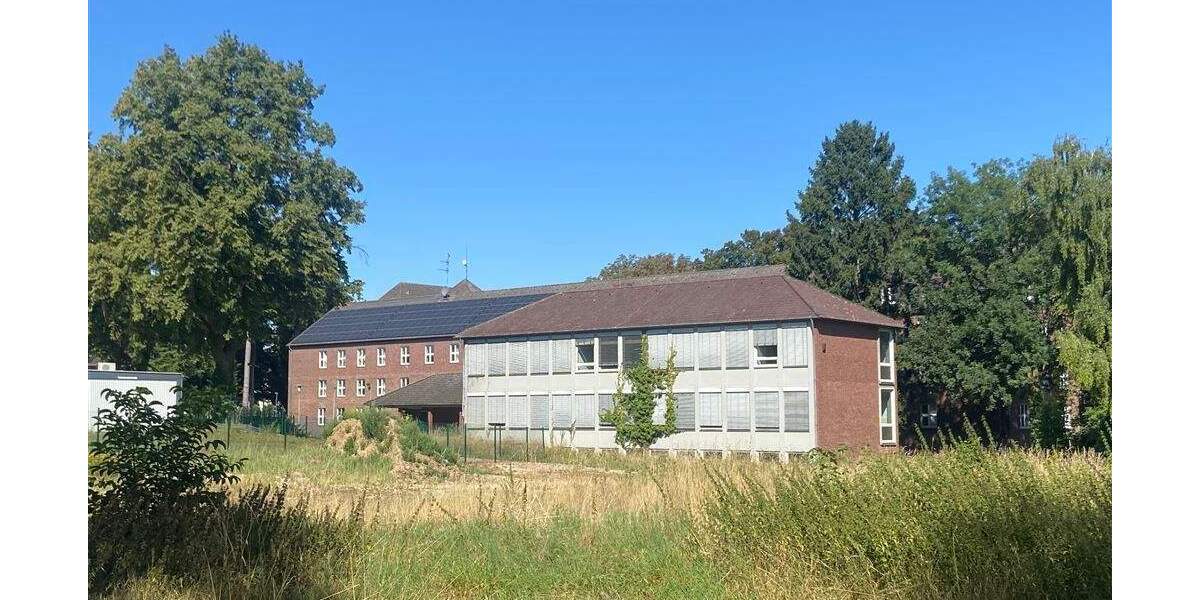 Grundstück Linnich - 1.500.000&euro; | Angebot:25746878