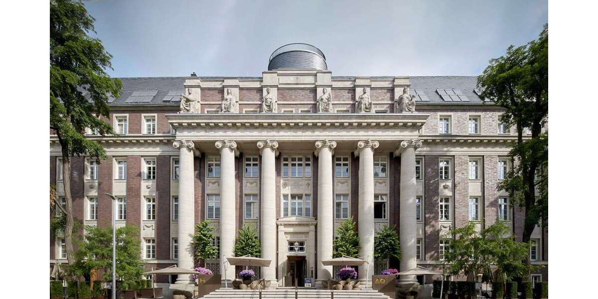 Etagenwohnung Düsseldorf Altstadt - 3 Zimmer, 114 m&sup2;, 3.100&euro; | Angebot:26189856