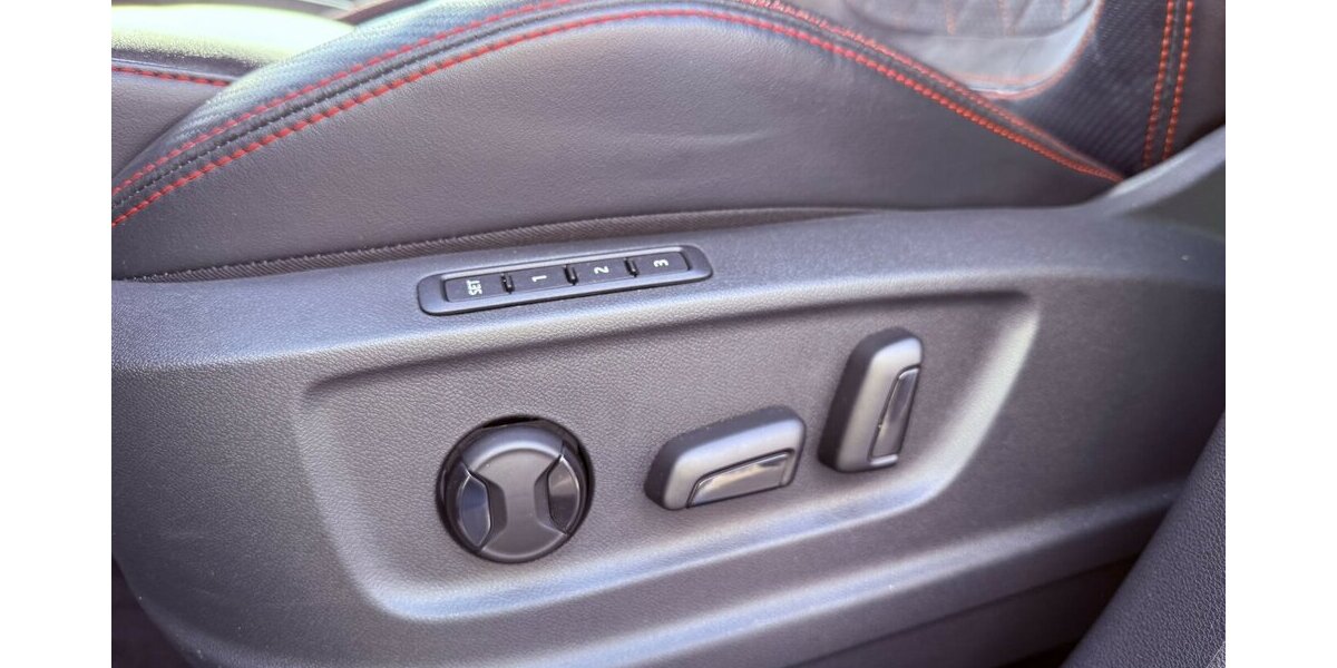 Skoda Kodiaq RS 4x4 / Pano / Alcantara / Kamera 99.900 km 31.890 &euro; Mönchengladbach 41066