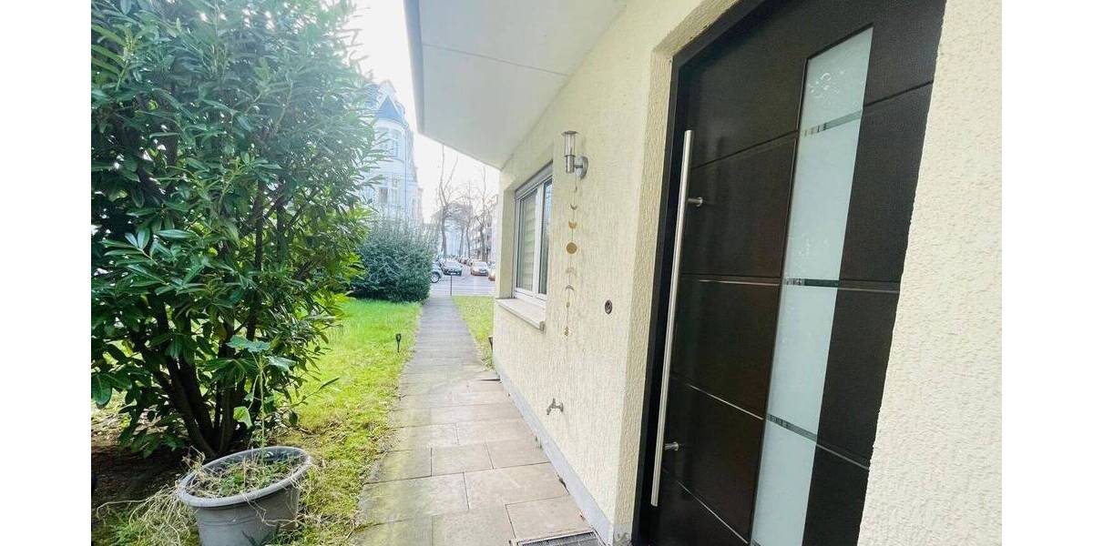 Etagenwohnung Düsseldorf Gerresheim - 2 Zimmer, 47 m&sup2;, 198.000&euro; | Angebot:26108317