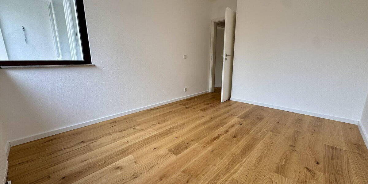 Etagenwohnung Köln Niehl - 3 Zimmer, 79 m&sup2;, 425.000&euro; | Angebot:26200174