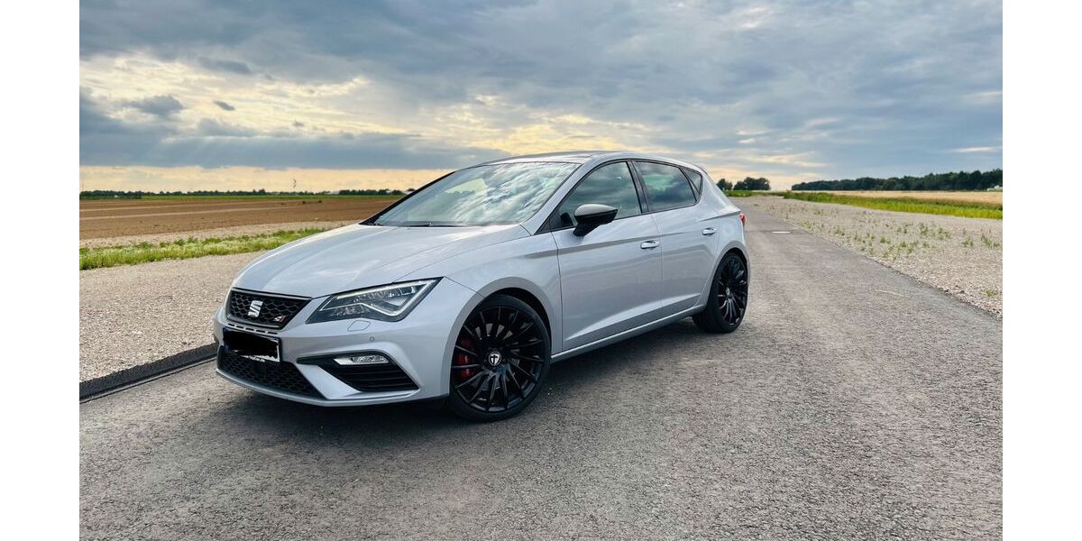 Seat Leon 93.000 km 20.850 &euro; Bedburg 50181