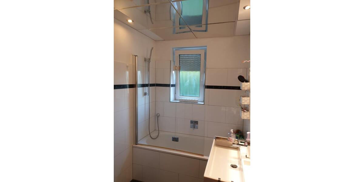 Etagenwohnung Neuss Furth-Mitte - 3 Zimmer, 71 m&sup2;, 219.000&euro; | Angebot:25980340