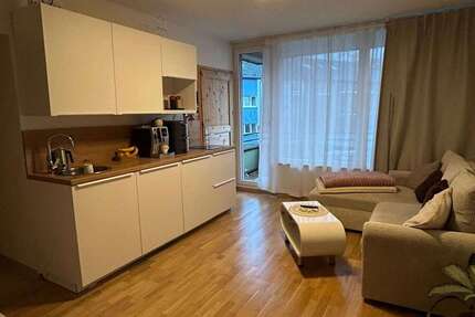 Wohnung Neuss Dreikönigenviertel - 2 Zimmer, 28 m&sup2;, 365&euro; | Angebot:26166666