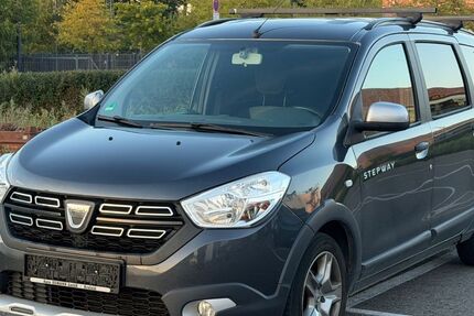 Dacia Lodgy 144.848 km 6.000 &euro; Krefeld 47809