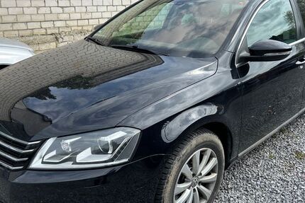 VW Passat Variant 222.175 km 4.999 &euro; Mönchengladbach 41063