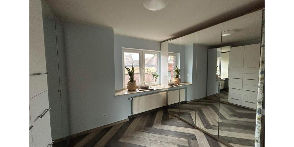 Einfamilienhaus Jülich - 6.5 Zimmer, 215 m&sup2;, 659.000&euro; | Angebot:25406846