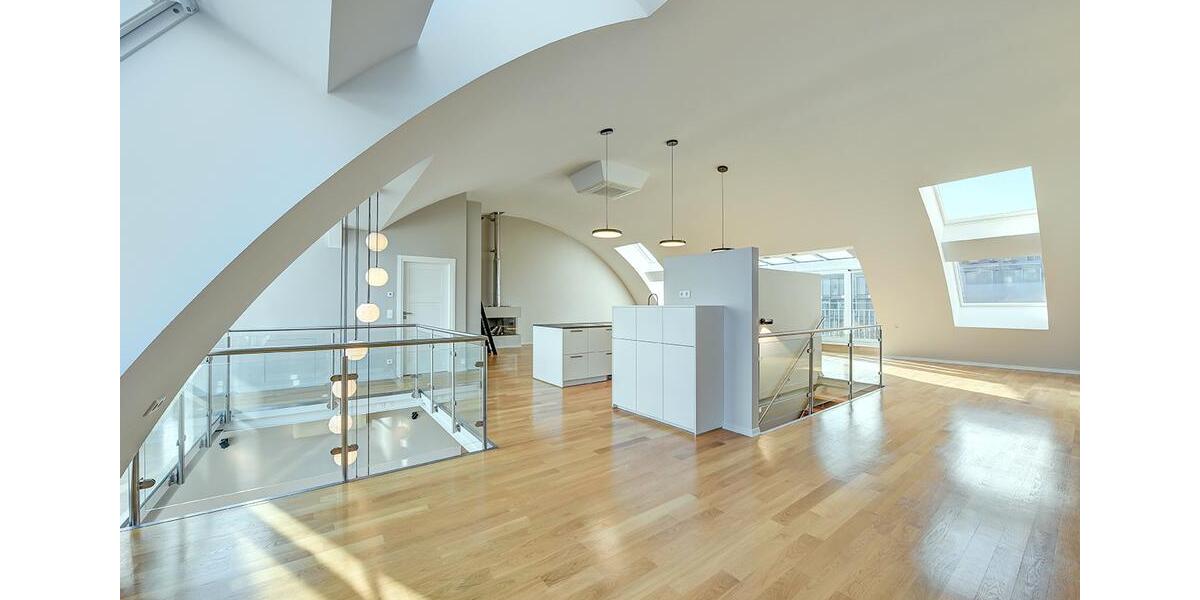 Einfamilienhaus Düsseldorf Pempelfort - 4 Zimmer, 234 m&sup2;, 3.950&euro; | Angebot:24803544