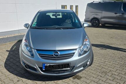 Opel Corsa 178.000 km 2.750 &euro; Hückelhoven 41836