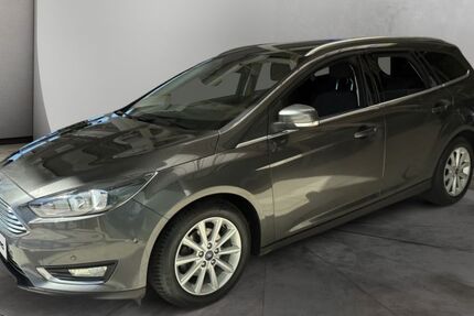Ford Focus 68.000 km 9.499 &euro; Mönchengladbach 41068