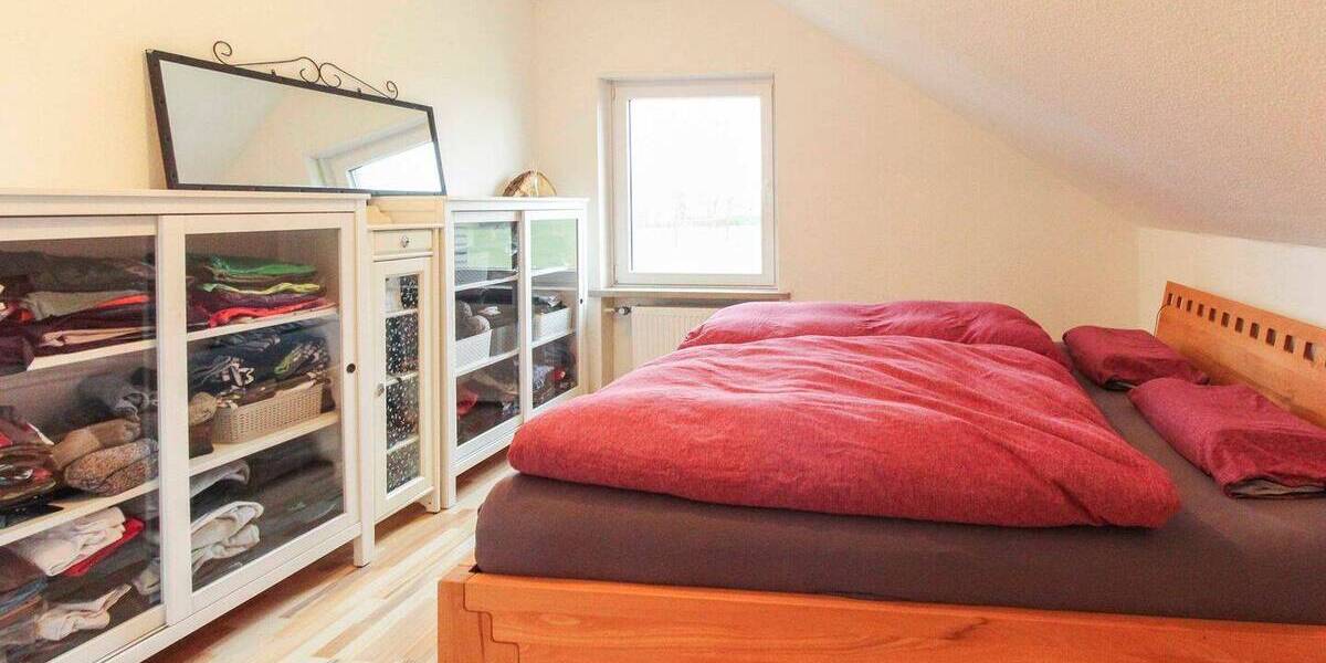 Einfamilienhaus Viersen Dülken - 9 Zimmer, 214 m&sup2;, 595.000&euro; | Angebot:25997214