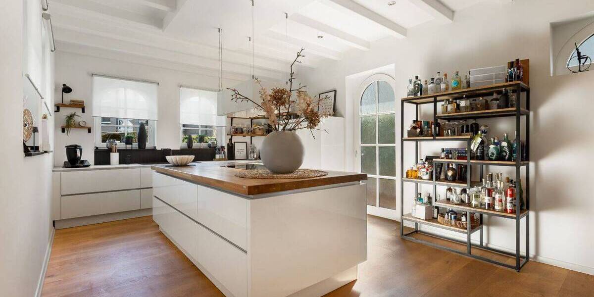 Einfamilienhaus Mönchengladbach Eicken - 5 Zimmer, 186 m&sup2;, 740.000&euro; | Angebot:25997199