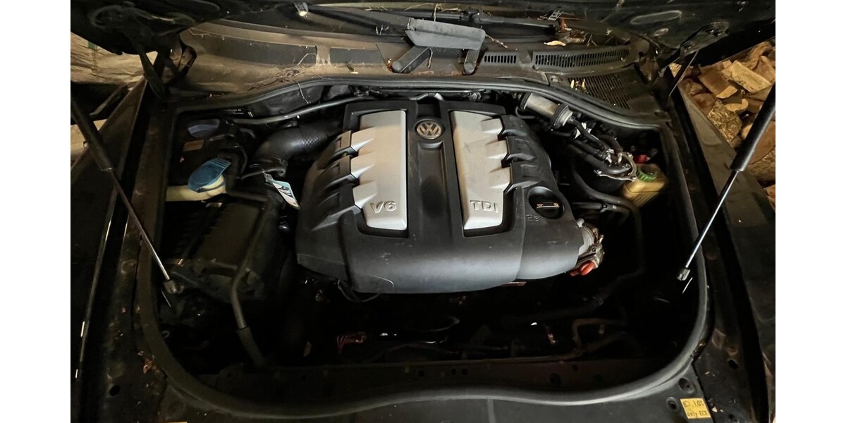 VW Touareg 380.000 km 3.750 &euro; Wegberg 41844