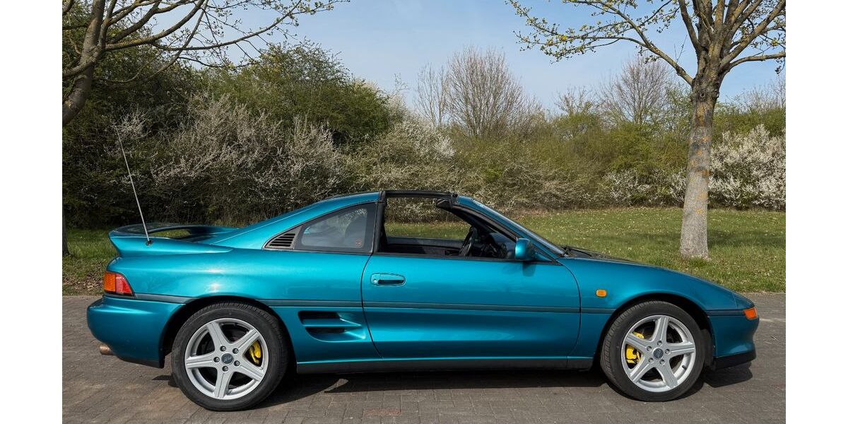 Toyota MR 2 140.000 km 12.990 &euro; Kerpen 50170