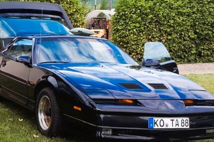 Pontiac Trans Am 151.000 km 20.900 &euro; Mönchengladbach 41068