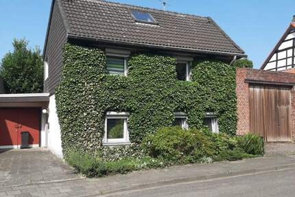 Haus Mönchengladbach Wickrathberg - 5 Zimmer, 150 m&sup2;, 346.000&euro; | Angebot:25705955