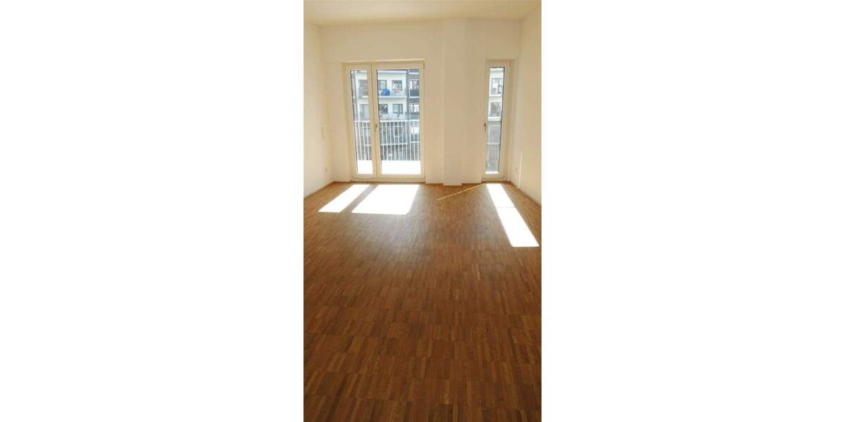 Etagenwohnung Düsseldorf Flingern Nord - 3 Zimmer, 117 m&sup2;, 1.879&euro; | Angebot:25747649