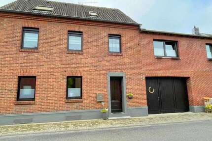 Haus Erkelenz - 7 Zimmer, 174 m&sup2;, 299.999&euro; | Angebot:24632182