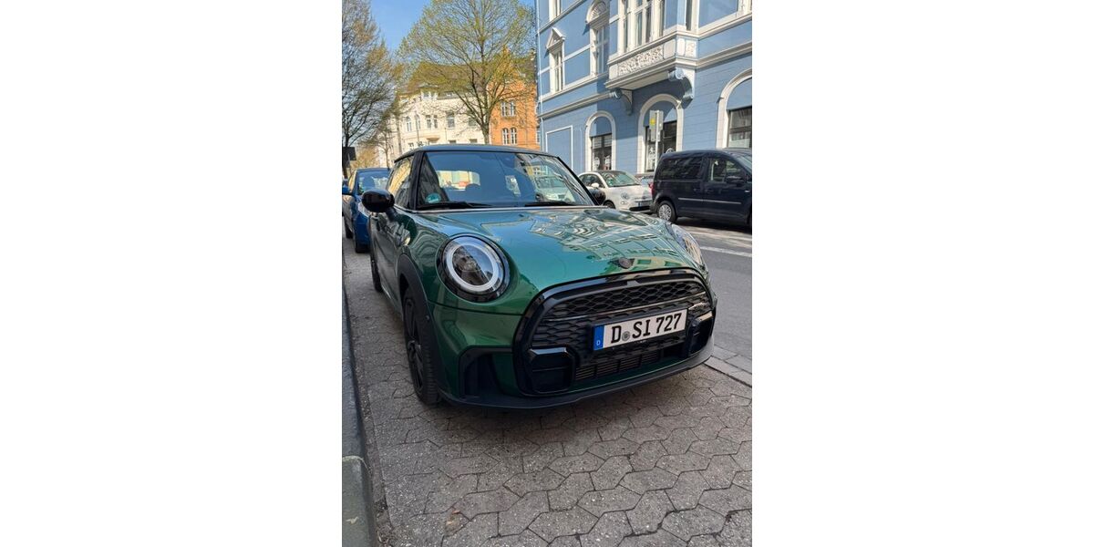 Mini Cooper 48.400 km 22.300 &euro; Düsseldorf 40215