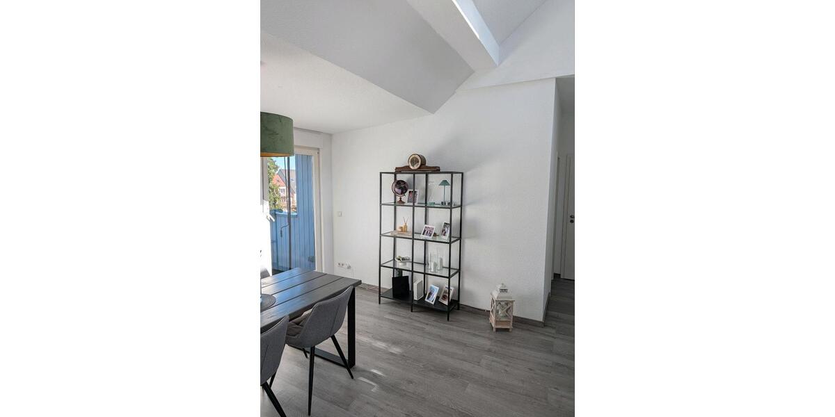 Etagenwohnung Krefeld Fischeln - 2 Zimmer, 83 m&sup2;, 319.000&euro; | Angebot:25757599