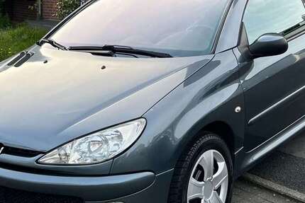 Peugeot 206 141.000 km 1.990 &euro; Mönchengladbach 41238