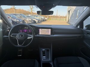 VW GOLF VIII 2.0 TDI Active +Ambiente+CarPlay+Navi+ 71.775 km 22.444 &euro; Meerbusch 40667