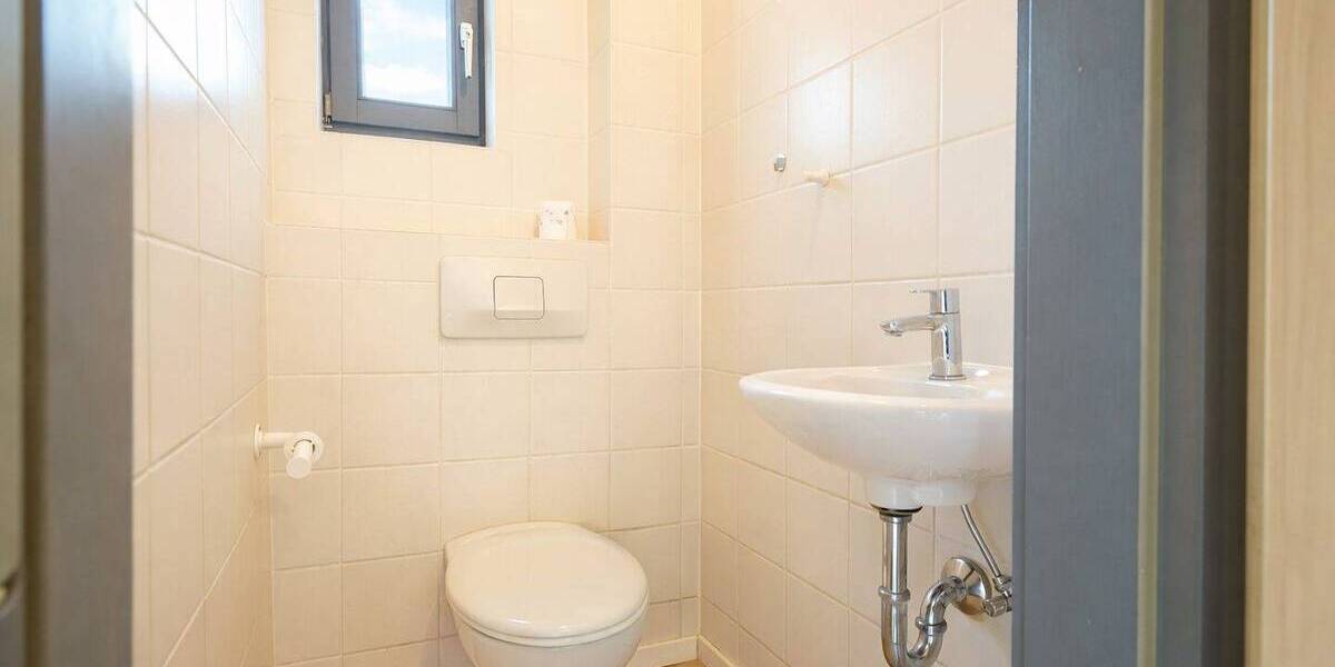 Doppelhaushälfte Krefeld-Kliedbruch Inrath/Kliedbruch - 3 Zimmer, 138 m&sup2;, 398.000&euro; | Angebot:26117936