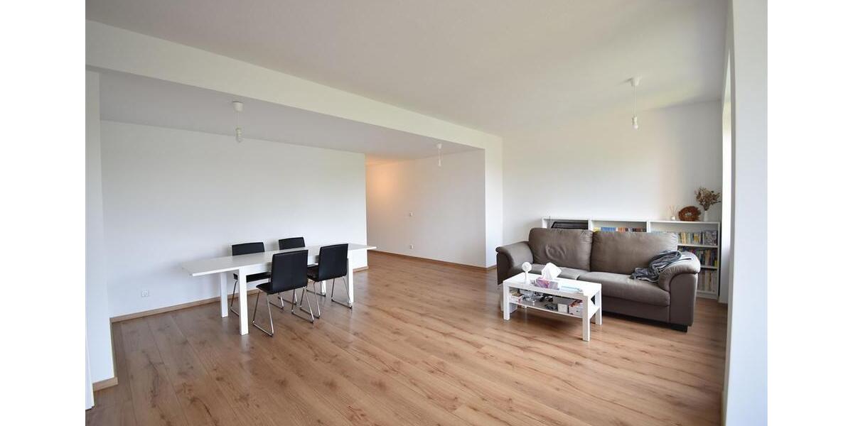 Etagenwohnung Düsseldorf Stadtbezirk 2 - 3 Zimmer, 106 m&sup2;, 1.700&euro; | Angebot:23457325