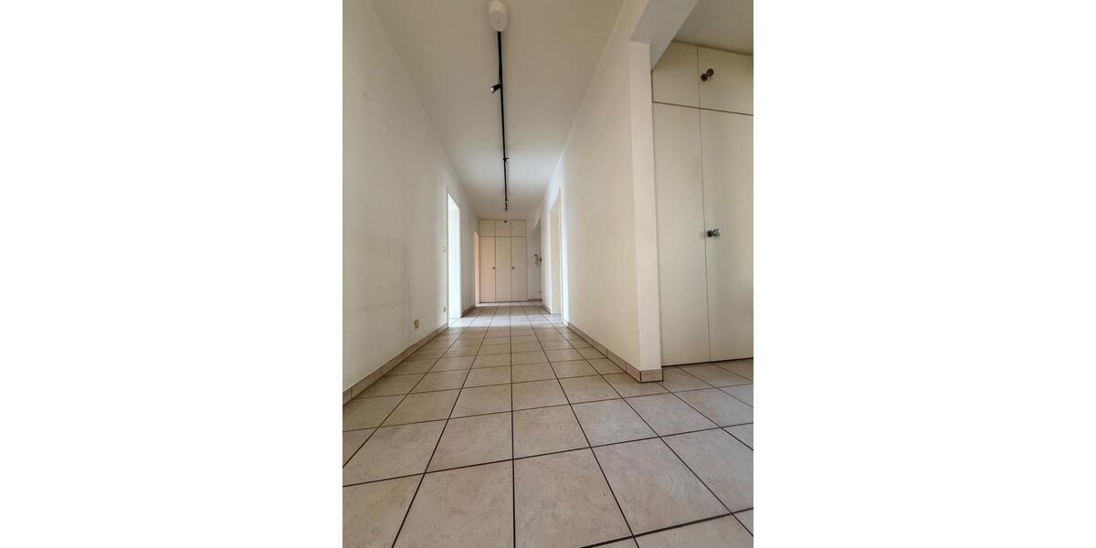Etagenwohnung Meerbusch Necklenbroich - 4 Zimmer, 122 m&sup2;, 430.000&euro; | Angebot:26967058
