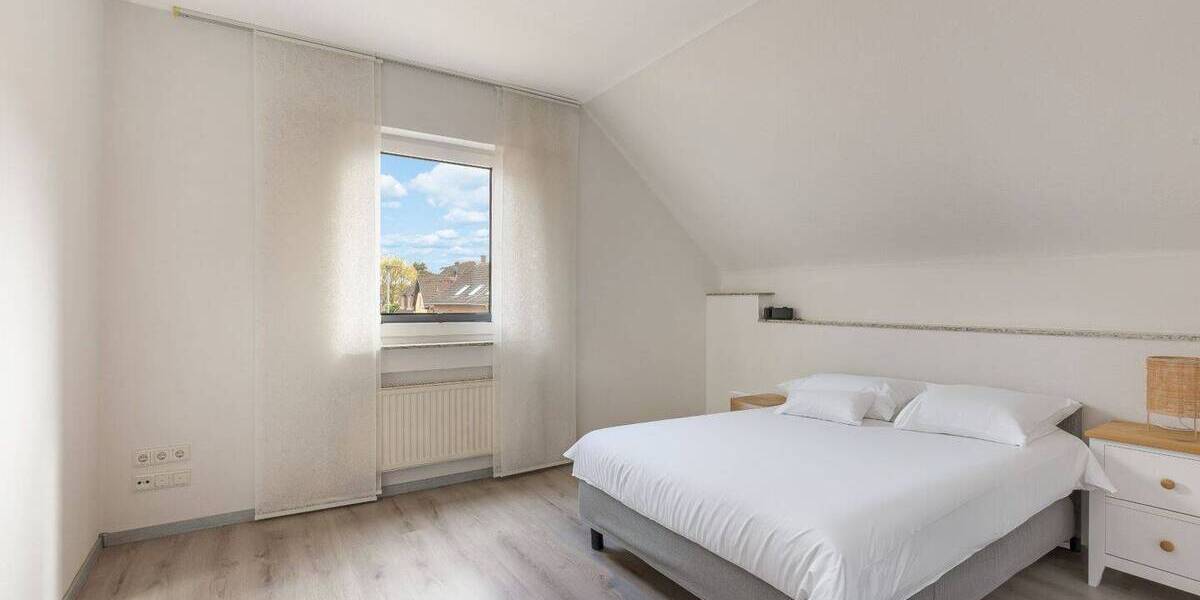 Doppelhaushälfte Kaarst Vorst - 4 Zimmer, 135 m&sup2;, 499.000&euro; | Angebot:26156261