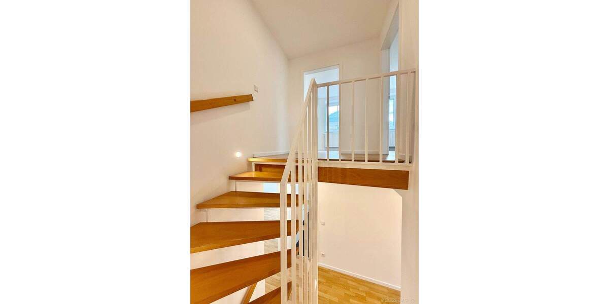 Doppelhaushälfte Düsseldorf Kaiserswerth - 8 Zimmer, 213 m&sup2;, 1.680.000&euro; | Angebot:25728281