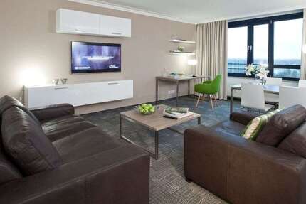 Zimmer Düsseldorf Stadtbezirk 5 - 2 Zimmer, 1.950&euro; | Angebot:24987397