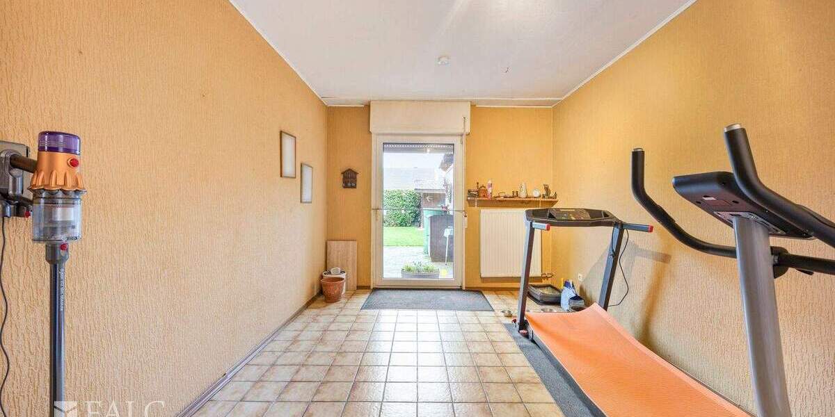 Doppelhaushälfte Bergheim Fliesteden - 6 Zimmer, 160 m&sup2;, 399.000&euro; | Angebot:25696533