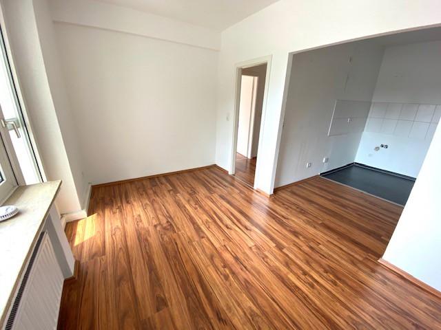 Etagenwohnung Düsseldorf Stadtbezirk 6 - 2 Zimmer, 65 m&sup2;, 728&euro; | Angebot:23668712