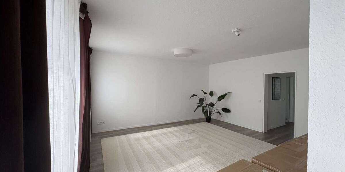 Etagenwohnung Düsseldorf-Pempelfort Pempelfort - 2 Zimmer, 63 m&sup2;, 1.150&euro; | Angebot:26181374