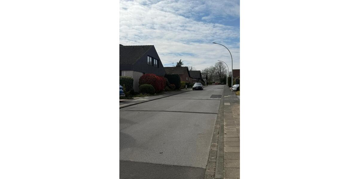 Etagenwohnung Frechen - 3 Zimmer, 112 m&sup2;, 1.570&euro; | Angebot:26021469