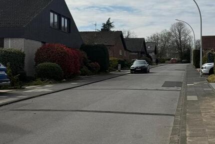 Wohnung Frechen - 3 Zimmer, 112 m&sup2;, 1.570&euro; | Angebot:26021469