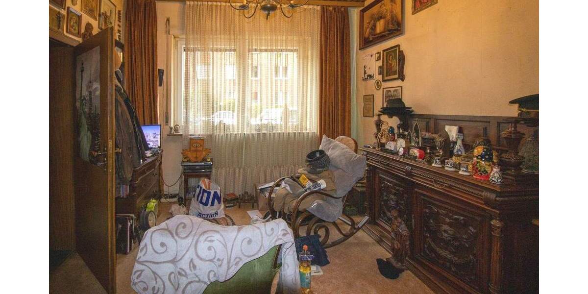 Reihenmittelhaus Neuss Furth-Süd - 5 Zimmer, 117 m&sup2;, 275.000&euro; | Angebot:25743876