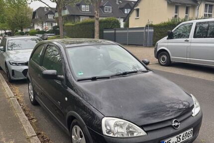 Opel Corsa 121.600 km 1.590 &euro; Ratingen 40885