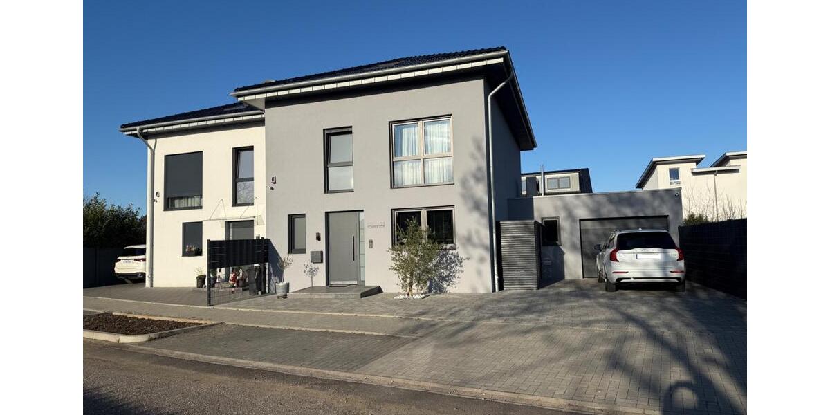 Doppelhaushälfte Mönchengladbach Nord - 5 Zimmer, 165 m&sup2;, 795.000&euro; | Angebot:25903481