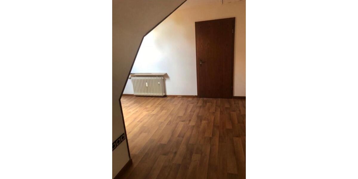 Dachgeschoßwohnung Kaarst - 2 Zimmer, 63 m&sup2;, 770&euro; | Angebot:26261708