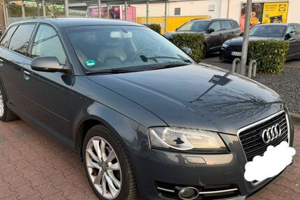 Audi A3 220.000 km 3.499 &euro; Düsseldorf 40223