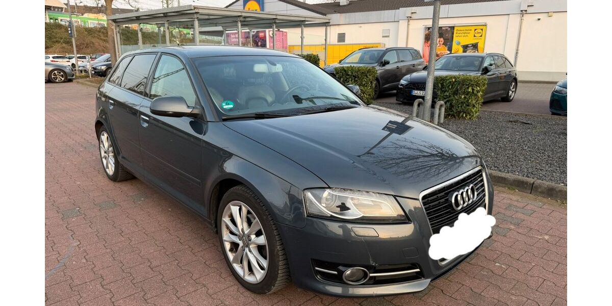 Audi A3 220.000 km 3.599 &euro; Düsseldorf 40223