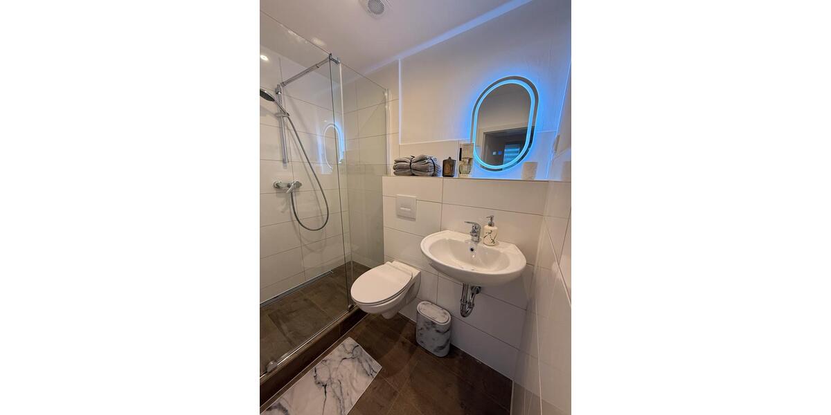 Maisonettenwohnung Düsseldorf Stadtbezirk 9 - 3 Zimmer, 58 m&sup2;, 1.800&euro; | Angebot:26048876