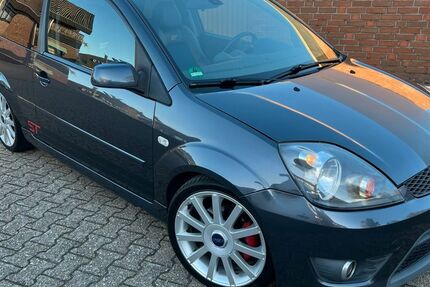 Ford Fiesta 171.385 km 2.990 &euro; Erkelenz 41812