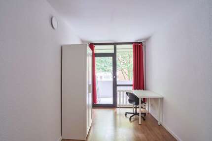 Zimmer Düsseldorf Wersten - 599&euro; | Angebot:24995692