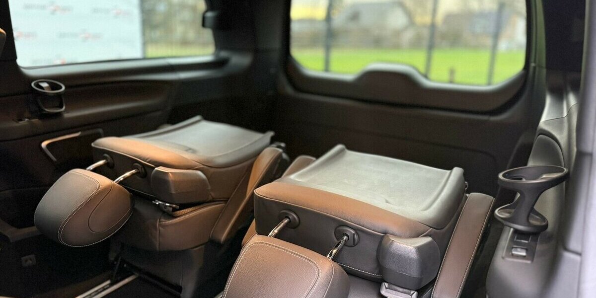 Mercedes-Benz V 300 d Lang / AMG Paket / 4MATIC / Leder / AHK 70.000 km 54.490 &euro; Mönchengladbach 41066