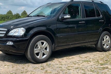 Mercedes-Benz ML 270 250.000 km 6.999 &euro; Willich 47877
